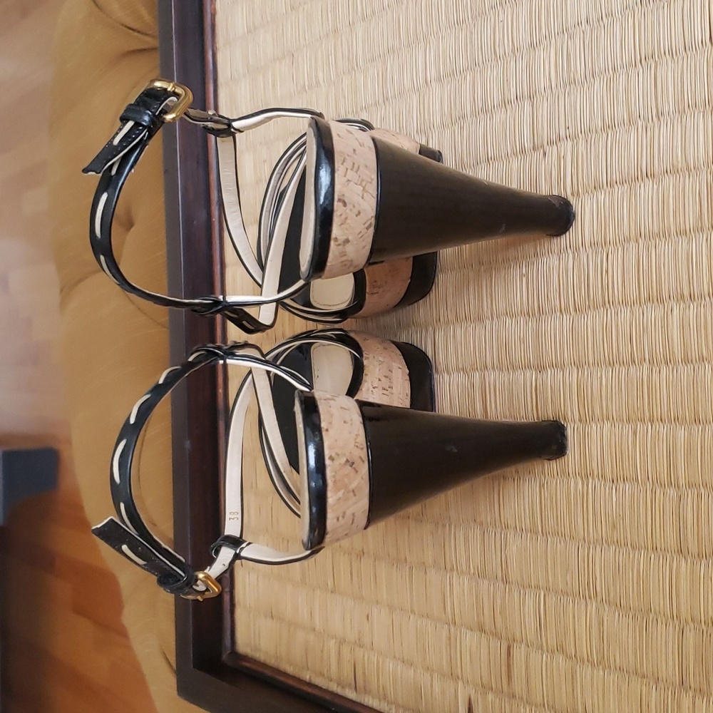 Prada patent/cork sandals - Picture 3 of 5